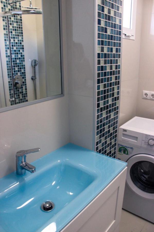 Bright Apt. With Sea View And Pool Appartamento